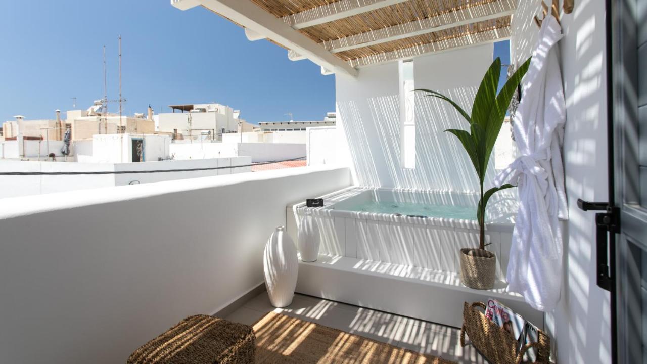 Kamvas Deluxe Apartments Naxos City Exterior foto